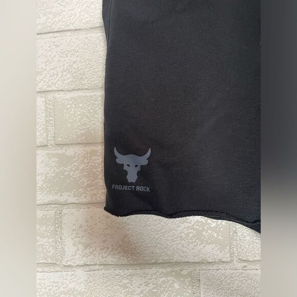 Men’s Under Armor Project Rock Loose Fit Black Terry Shorts Gym Lounge NWT - Picture 3 of 8